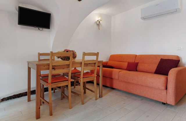 Ferienwohnung 'Logge Dei Paroloti Agnese' mit Bergblick, Gemeinschaftsterrasse und WLAN