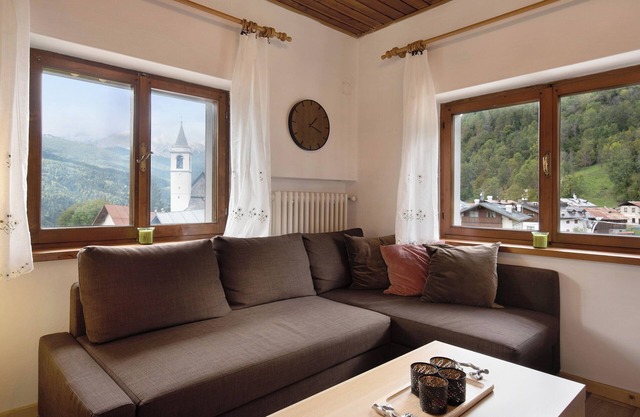 Ferienwohnung Casa De Lorenzo mit Bergblick, Balkon und WLAN