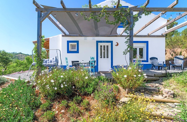 Ferienwohnung 'Luna' mit Bergblick, Gemeinschaftspool und Wi-Fi