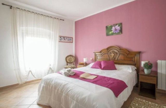 Apartment 'Malva' mit gemeinsamem Pool und Garten