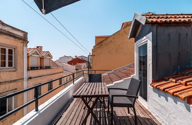 Ferienwohnung 'Madragoa' mit Privatterrasse, Balkon und Wi-Fi