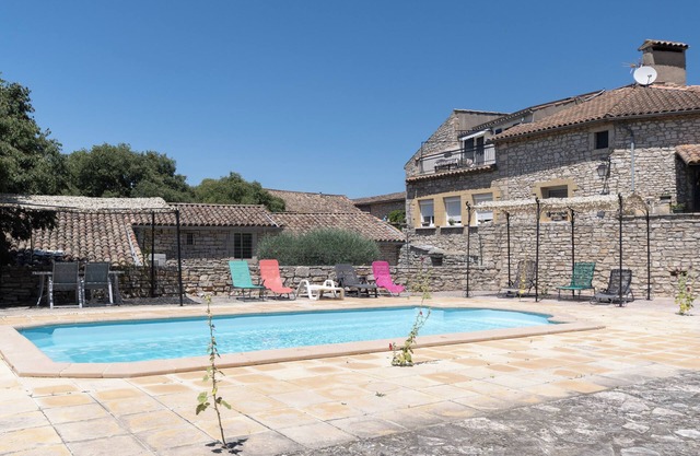 Ferienwohnung 'Magnanerie De La Maréchale' mit Bergblick, Gemeinschaftspool und Wi-Fi
