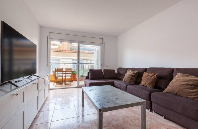 Ferienwohnung 'Malgrat' mit Privatterrasse, WLAN und Klimaanlage