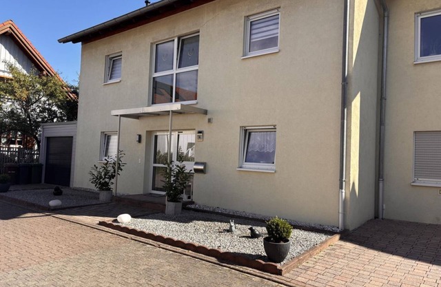 Ferienwohnung Marion's Schmuckkästchen - Appartement/Fewo, Dusche und Badewanne,