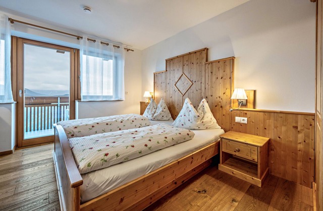 Ferienwohnung "Maurerhof Morgenrot" mit Bergblick, Privatem Balkon und WLAN