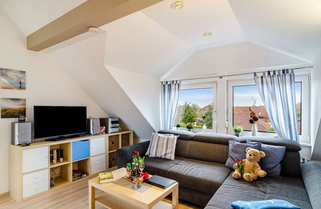 Ferienwohnung 'Mein Nordseeglück Mit Strandkorb' mit Gemeinschaftsterrasse und WLAN