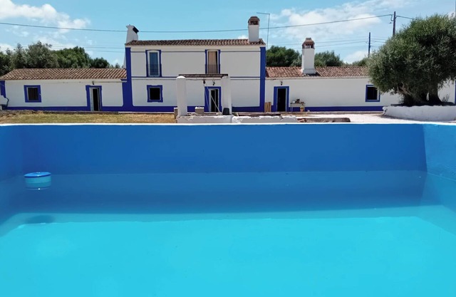 Ferienwohnung 'Monte Da Broa' mit Bergblick, Privatem Pool und Wi-Fi