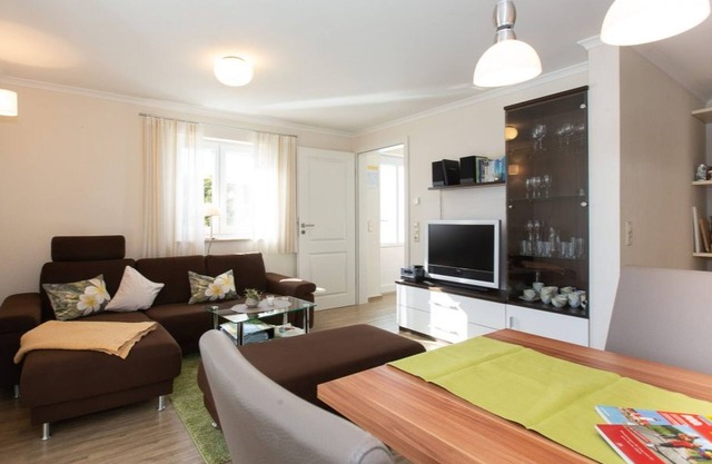 Ferienwohnung 'Morgensonne' mit Gemeinschaftsterrasse, Gemeinschaftsgarten und Wi-Fi