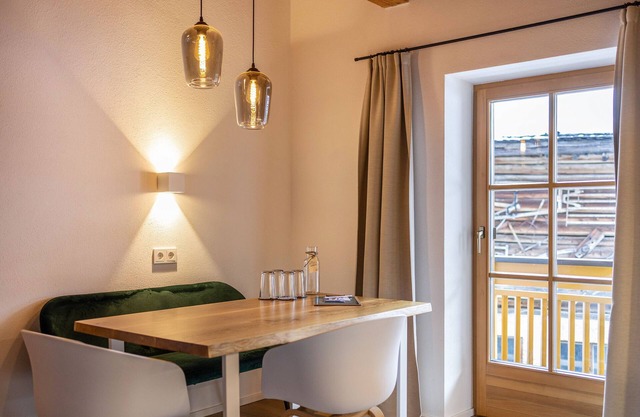 Ferienwohnung "Mountain Residence Kasern Nr 3" mit Bergblick, Garten & WLAN