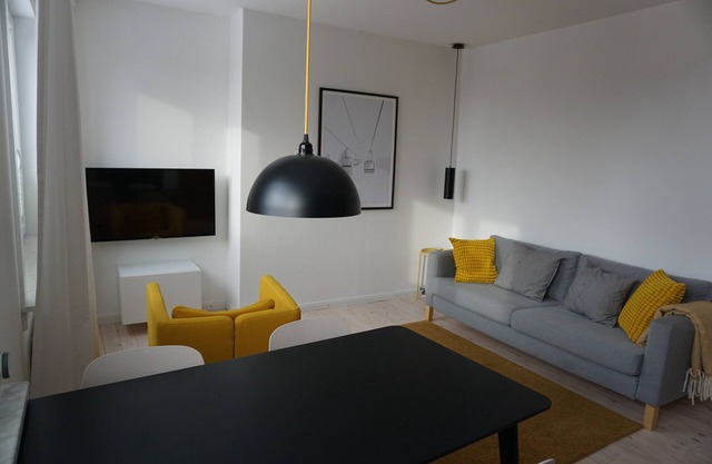 Ferienwohnung 'Muggelbude im Harz' mit Bergblick, Gemeinschaftsgarten und Wi-Fi