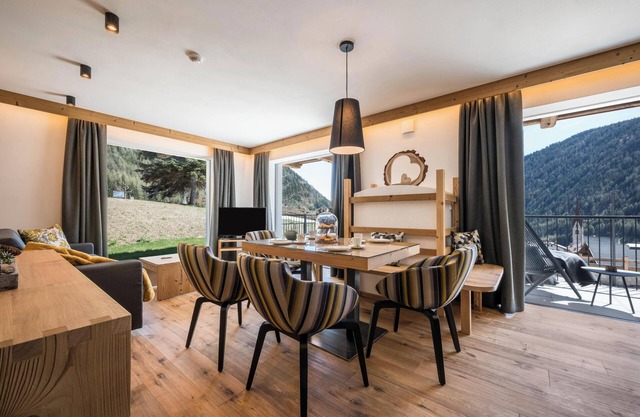 Ferienwohnung "Mulin Rudl" neben dem Skigebiet mit Bergblick, Sauna & Balkon