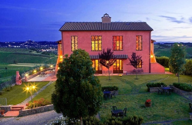 Apartment near Florence and Montecatini with pool - Farmhouse