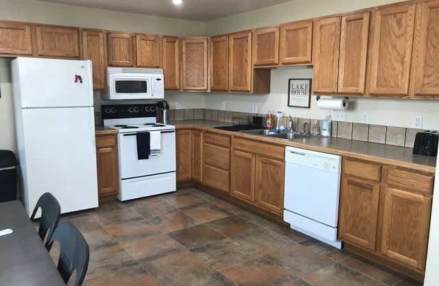 Apartment near Swanson Lake