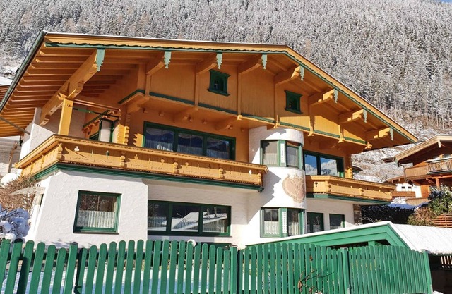 Ferienwohnung Nr. 3 für 4 Personen - Appartementhaus Zillertal