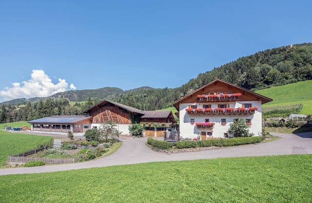 Ferienwohnung "Oberglarzhof Kirsch" mit Bergblick, Garten & WLAN