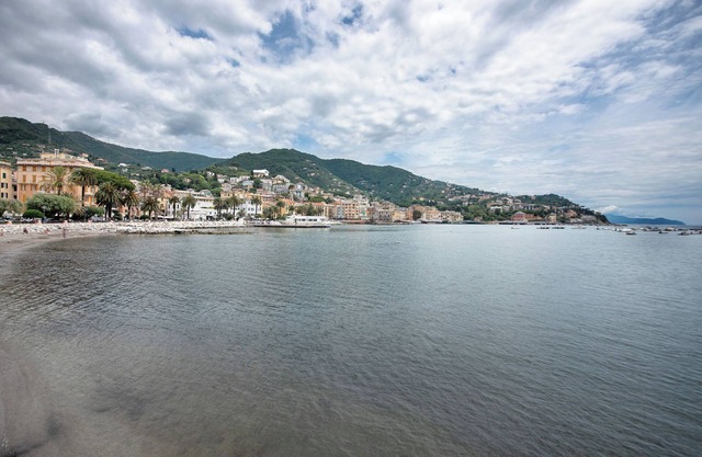 Apartment 'Oceano' with Balcony and Wi-Fi