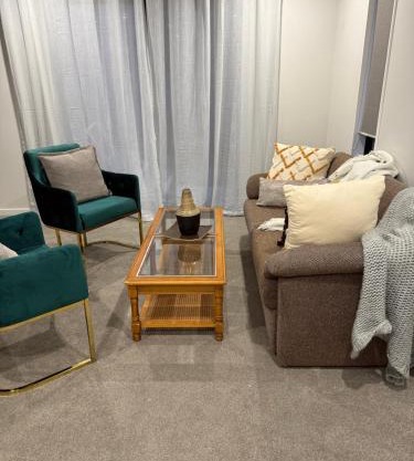 Apartment on Short !