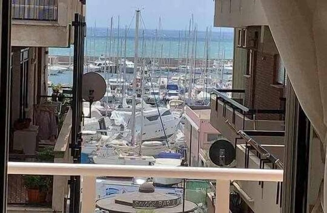 Apartment on the harbor Neptune