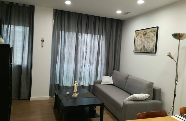 Apartment P1 30min Sagrada Familia, 10 min beach