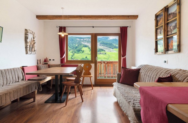 Ferienwohnung 'Paracia App La Vedla' mit Meerblick, Gemeinschaftsgarten und WLAN