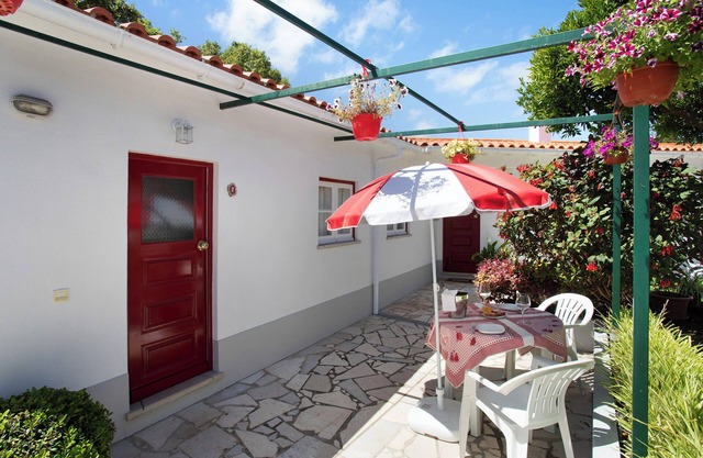 Ferienwohnung 'Páteo Da Várzea 2' mit Gemeinschaftsgarten und WLAN