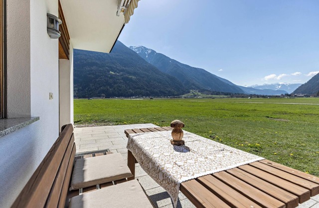 Ferienwohnung 'Peintenhof Typ A' mit Bergblick, Terrasse & WLAN