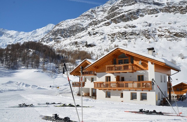 Ferienwohnung Pfelders mit Bergblick, Terrassen und WLAN