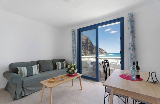 Apartment 'Playa Azul - 6' with Sea View, Private Terrace and Wi-Fi