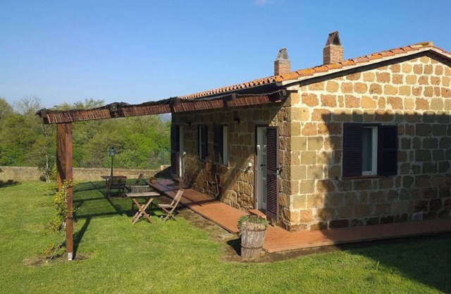 Ferienwohnung 'Pollaio' mit Gemeinschaftspool, privater Terrasse und Gemeinschaftsgarten