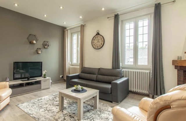 Ferienwohnung 'Proche D'annecy' mit privatem Garten, Balkon und Wi-Fi
