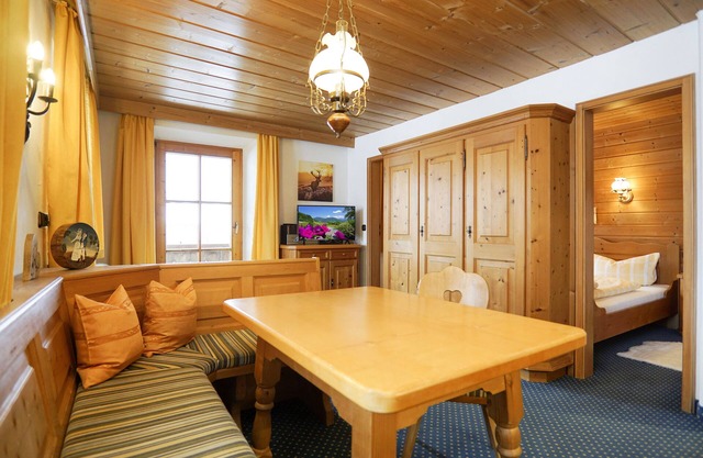 Ferienwohnung Puppenstübchen, 53qm, mit Balkon, Kochnische, WLAN
