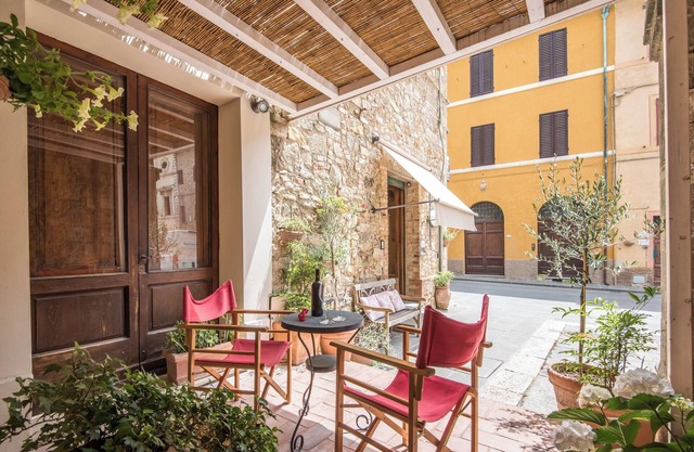Ferienwohnung "Haus Radicondoli" mit Balkon & WLAN