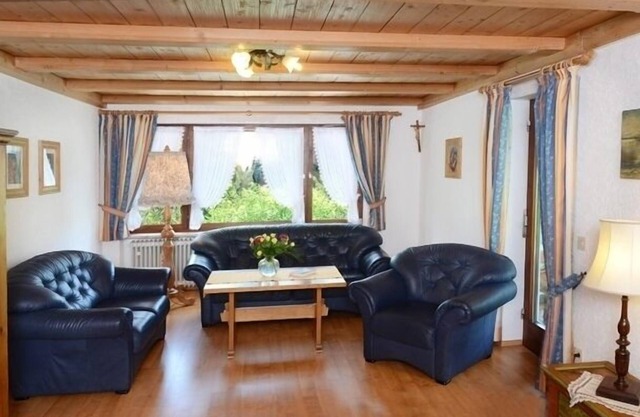 Fewo Rauschberg 100 qm, Südterr., Küche, 2 Schlaf- und 1 Wohnschlafzimmer, WLAN