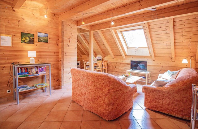 Ferienwohnung 'Rebberg 2' mit Balkon und Wi-Fi