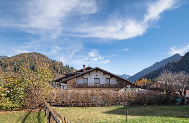 Ferienwohnung 'Residenz Malibu Appartamento 8' mit Bergblick und WLAN