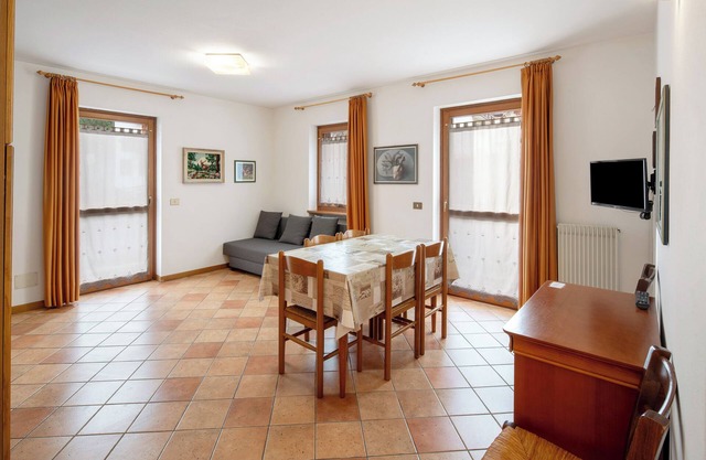 Ferienwohnung 'Residenz Malibu Appartamento 7' mit Bergblick und WLAN