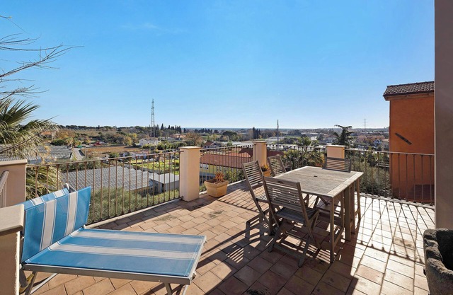 Ferienwohnung "Residenza Stoechas" mit Meerblick, WLAN, Garten und Terrasse