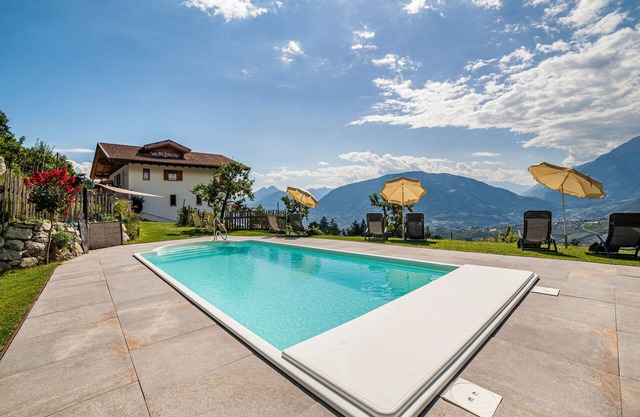 'Roath Hof Ferienwohnung 2' mit Bergblick, Gemeinschaftspool und WLAN