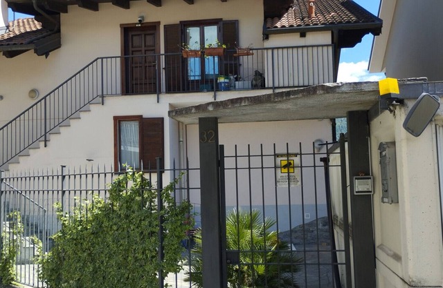 Apartment - Romeo 32