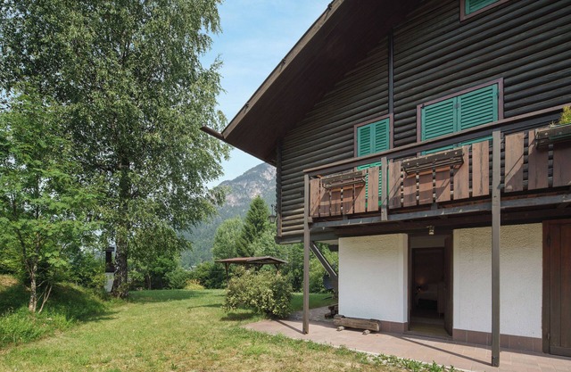 Ferienwohnung 'Zimmer und Garten Altavista Mia' mit Bergblick, privater Terrasse und Wi-Fi