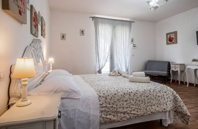 Ferienwohnung 'Salvia' mit Gemeinschaftspool, Wi-Fi und Klimaanlage