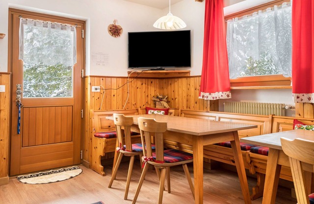 Ferienwohnung 'Samont Appartment 7' mit Bergblick, Gemeinschaftsterrasse und WLAN