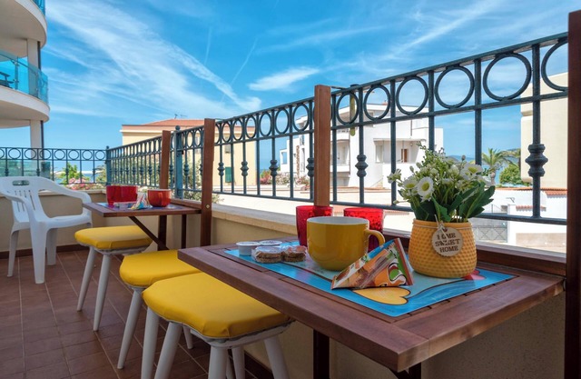 Apartment San Giovanni Lido in Strandnähe mit Meerblick, WLAN und Balkon