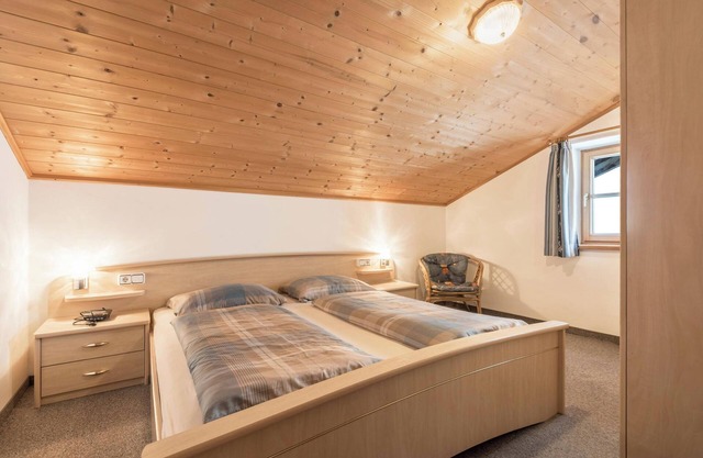 Ferienwohnung "Sattelkammer" mit Bergblick, WLAN & Garten