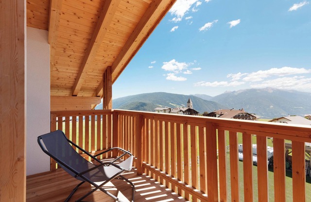 Ferienwohnung 'Schöne Aussicht' mit Bergblick, Balkonen und WLAN