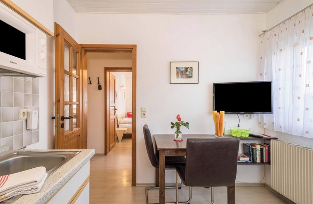 Ferienwohnung "Schneider" am Bodensee mit WLAN, Terrasse & Garten