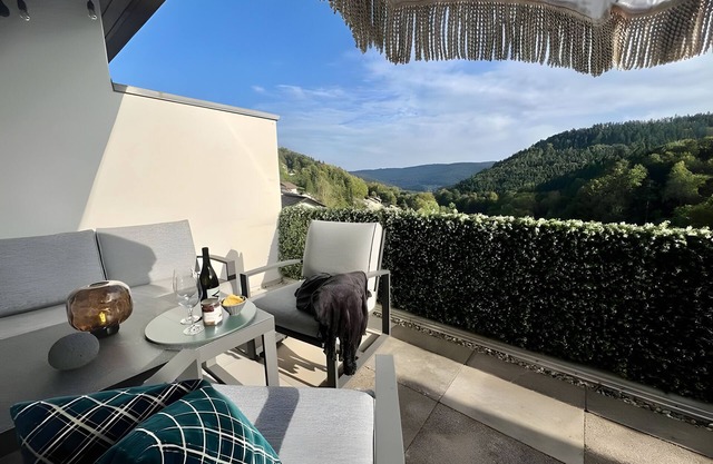 Ferienwohnung 'Schwarzwald Panorama' mit Bergblick, Wi-Fi und Klimaanlage