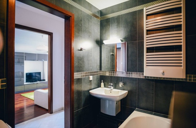 Apartment Sea Towers I mit Loggia und Meerblick
