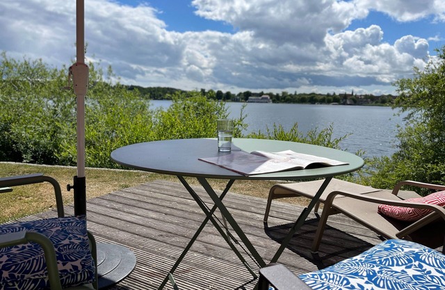 Fewo Serrahn direkt am See * Garten *Terrasse*Hund - Serrahn