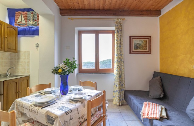 Ferienwohnung "Simona Vista Mare" in Strandnähe mit Terrasse, Klimaanlage und WLAN